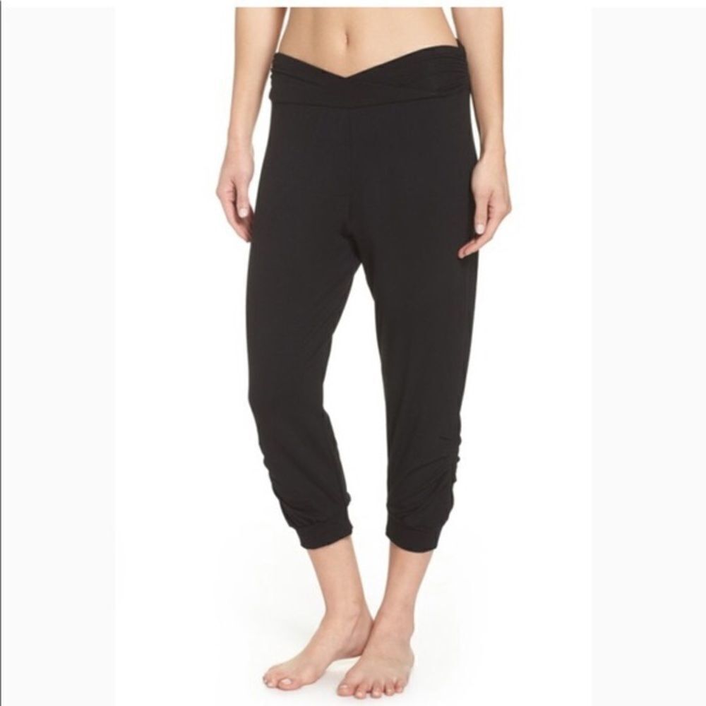 Maaji Black Jogger Capri Pant Sz Med